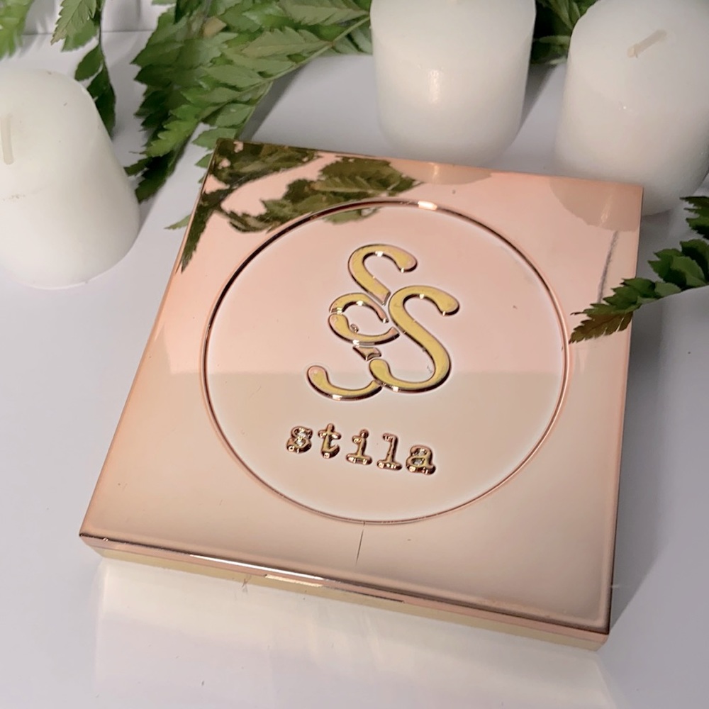 NWOB Stila Eyes are the Window Eyeshadow Palette
